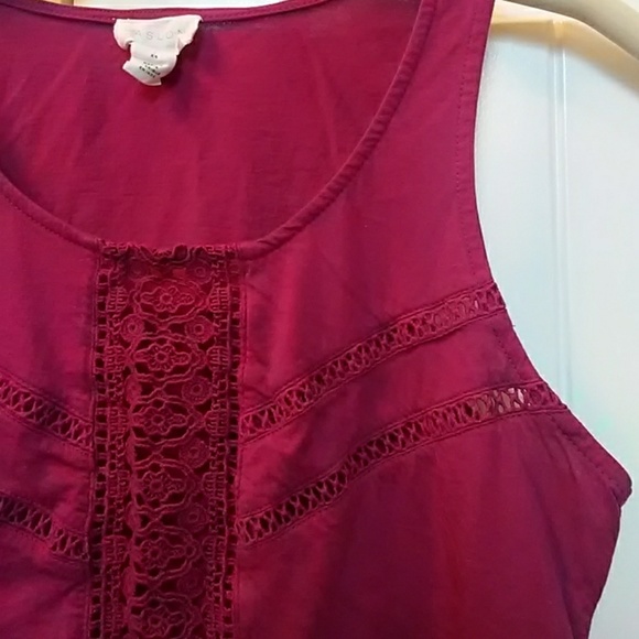 5 for $25 Crochet Detail Nordstrom Tank - Picture 3 of 5